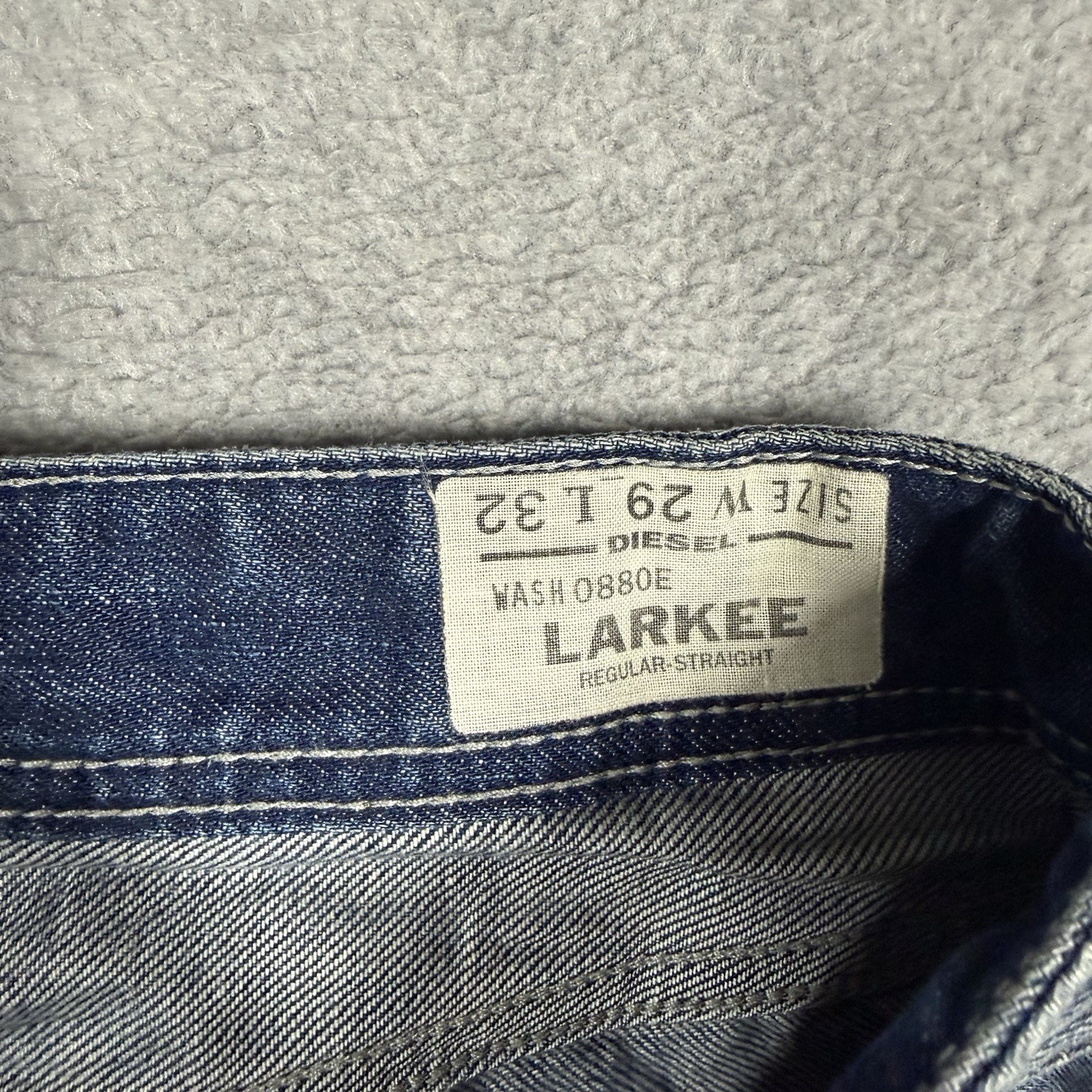 Diesel LARKEE Jeans Men 29×32 Blue Straight Leg Heavy Faded Wash DNA Denim 0880E