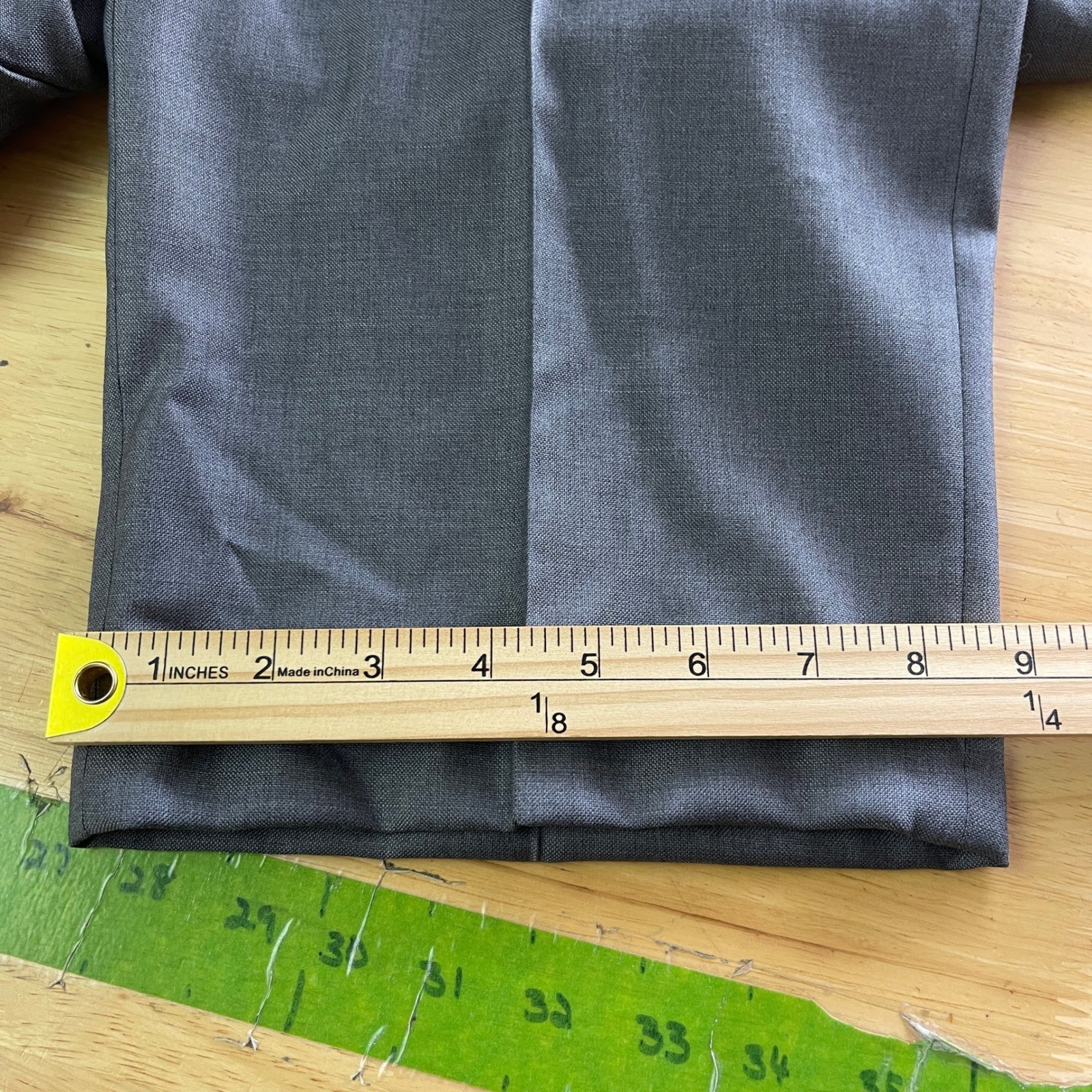 Jos. A. Bank 2-Piece Suit Mens 46R 40×29 WOOL +SILK Tailored Fit Flat Front Gray