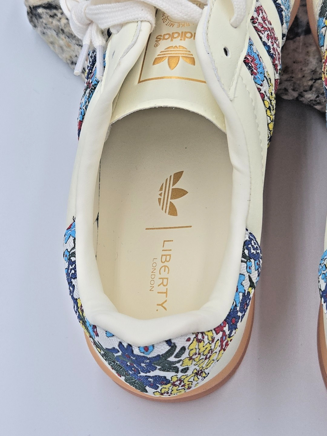 Adidas Gazelle Indoor Liberty London Floral Embroider Unisex Mens – 9.5 JH7370