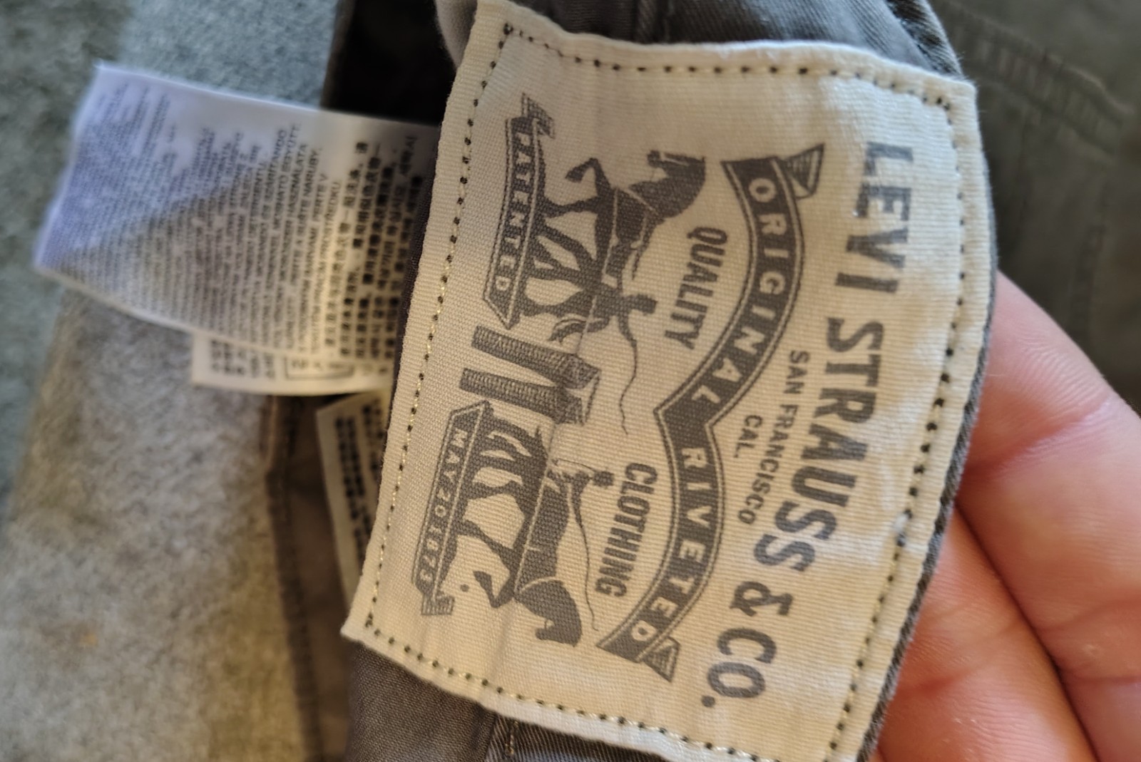 Levi Strauss & Co. Men’s Gray Canvas 514 Pants Straight Leg Regular Fit W34