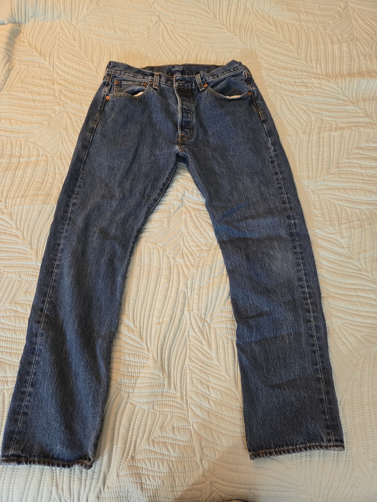 Mens Levi’s 501 Button Fly Straight Leg Blue Stone Wash Red Tag 32W 30L UGC