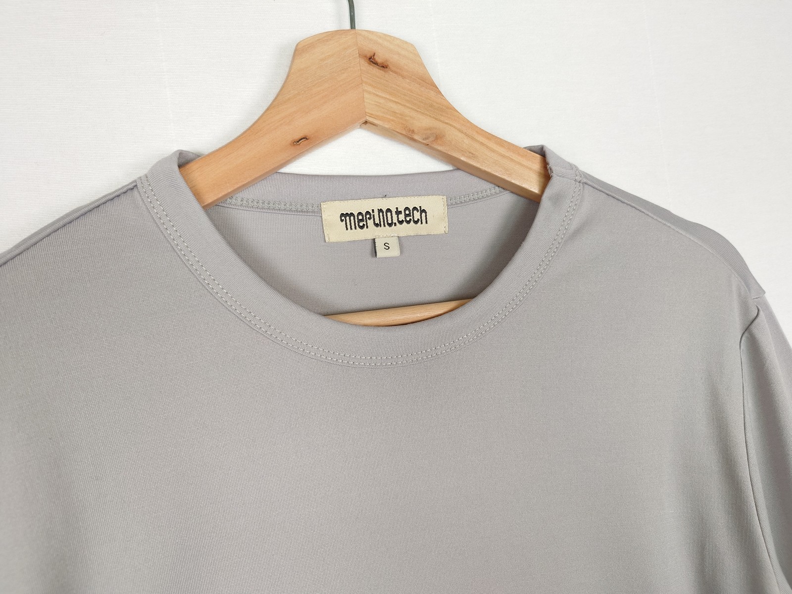 Merino.tech Men’s Gray 100% Merino Wool Long Sleeve Crew Neck Shirt S