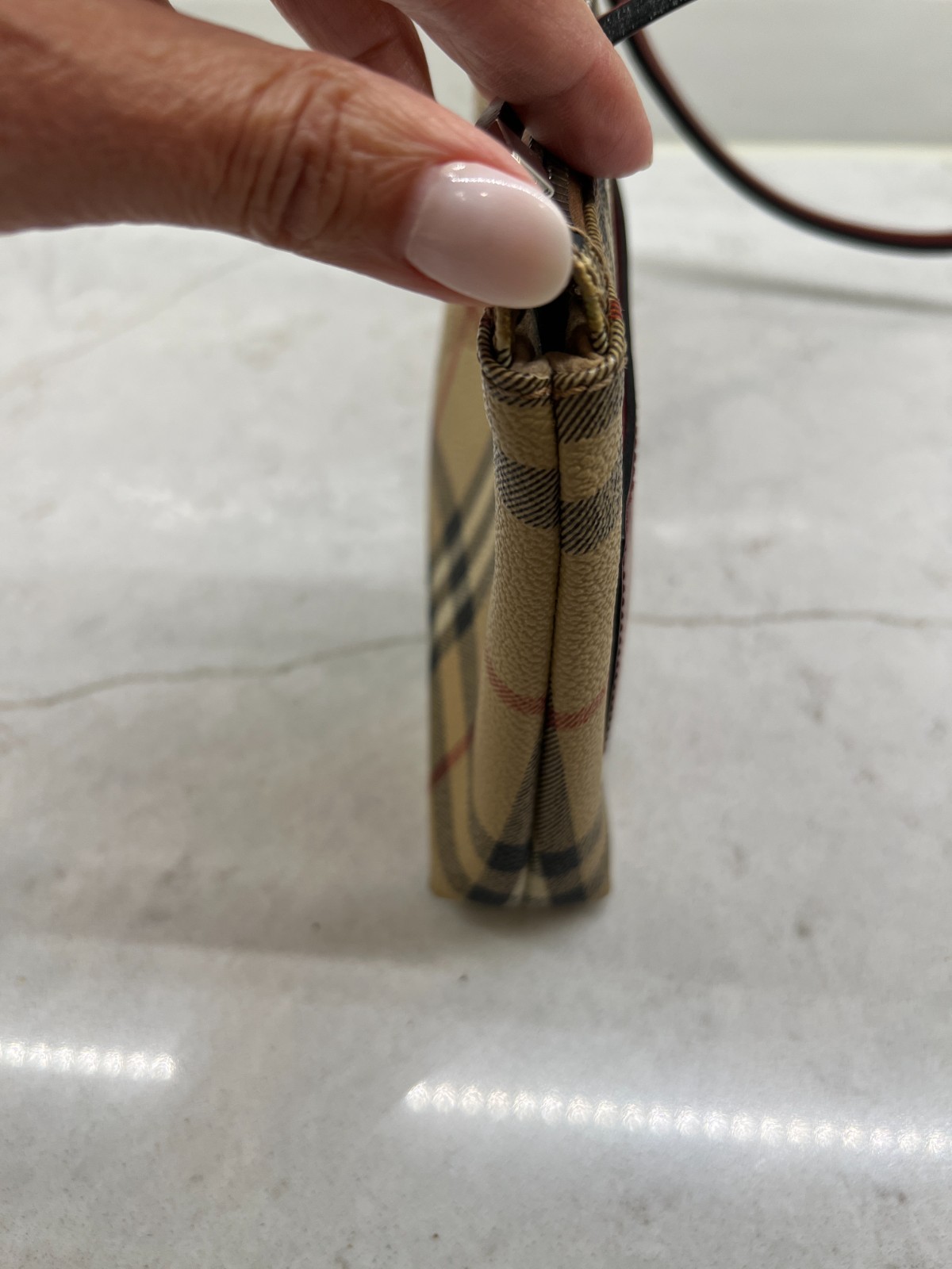 Vintage Burgandy Burberry Pouchette w/matching kisslock wallet ExUC