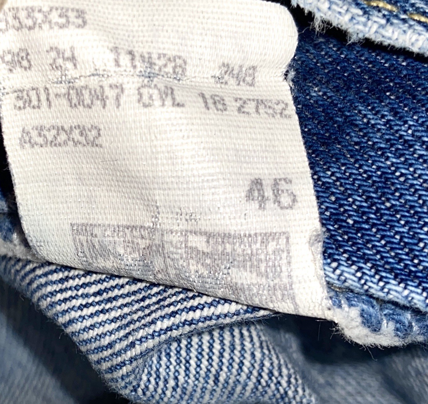 Vintage Lee Can’t Bust Em Jeans – Men’s Size 31×32 – Donut Button Union Made USA