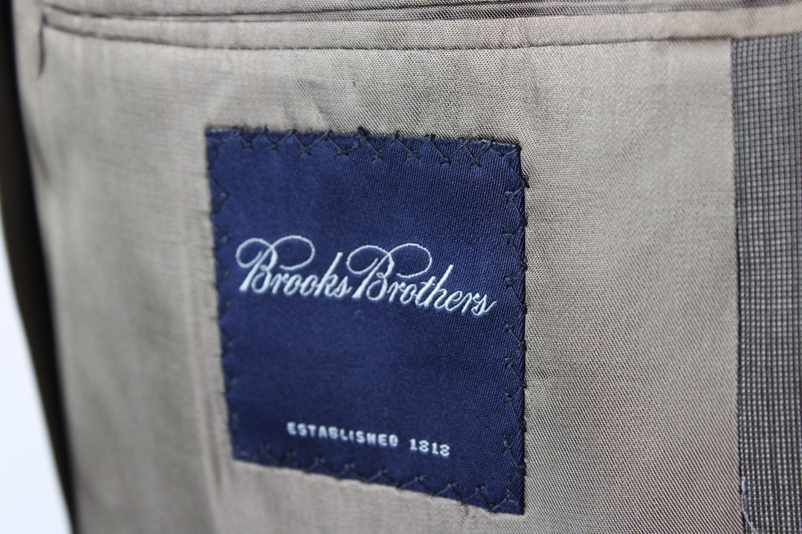 Brooks Brothers Mens Suit 40R Brown 2 Piece 3 Roll 2 33×28 Flat Front Classic