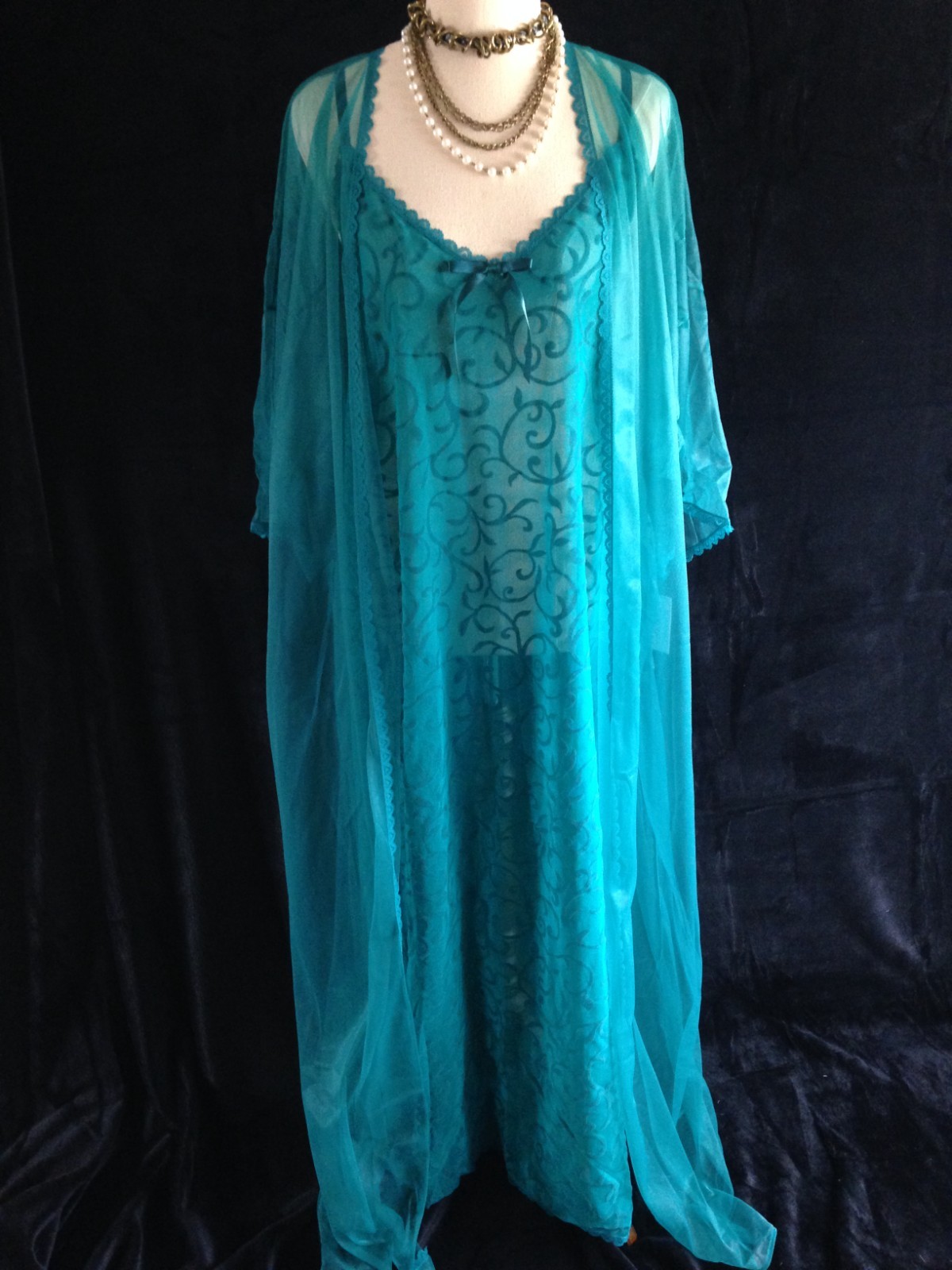 Pretty Jade Green Long Nightgown w/ Velvet Swirls & Sheer Robe Long Peignoir