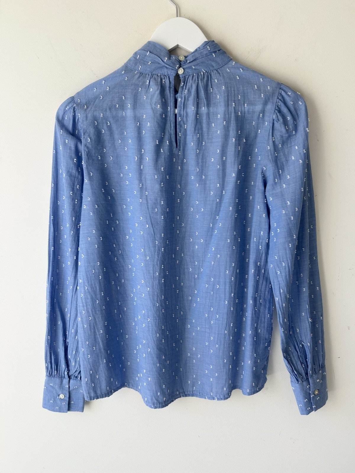 LOFT Clip Mock Neck Long Sleeve Blouse Blue Size XXS Cotton Light Feminine EUC