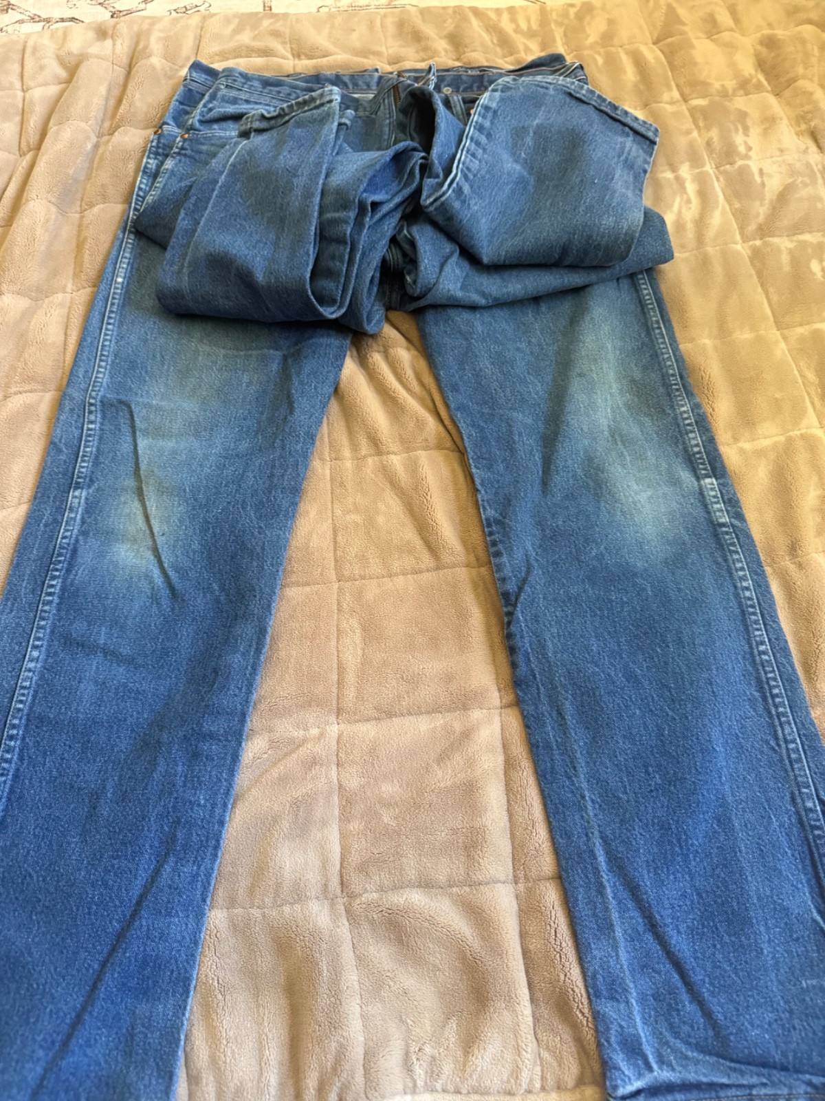 2 (two) pairs of Wrangler jeans si3 38/34