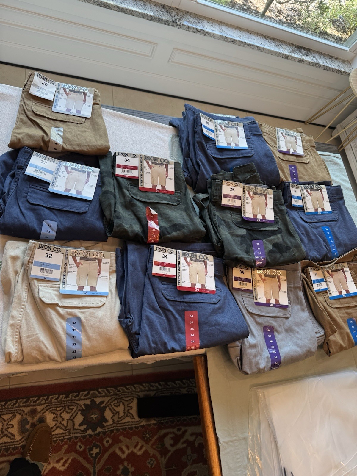 IRON CO. Men’s Stretch Twill Cargo Shorts Size 30, 32, 34, 36,38