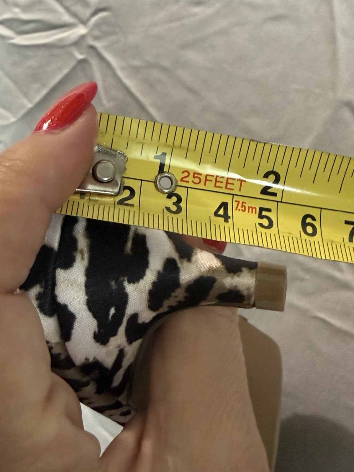 BETSEY JOHNSON Abigayl Leopard Floral Mules Kitten Heels Sz 7M