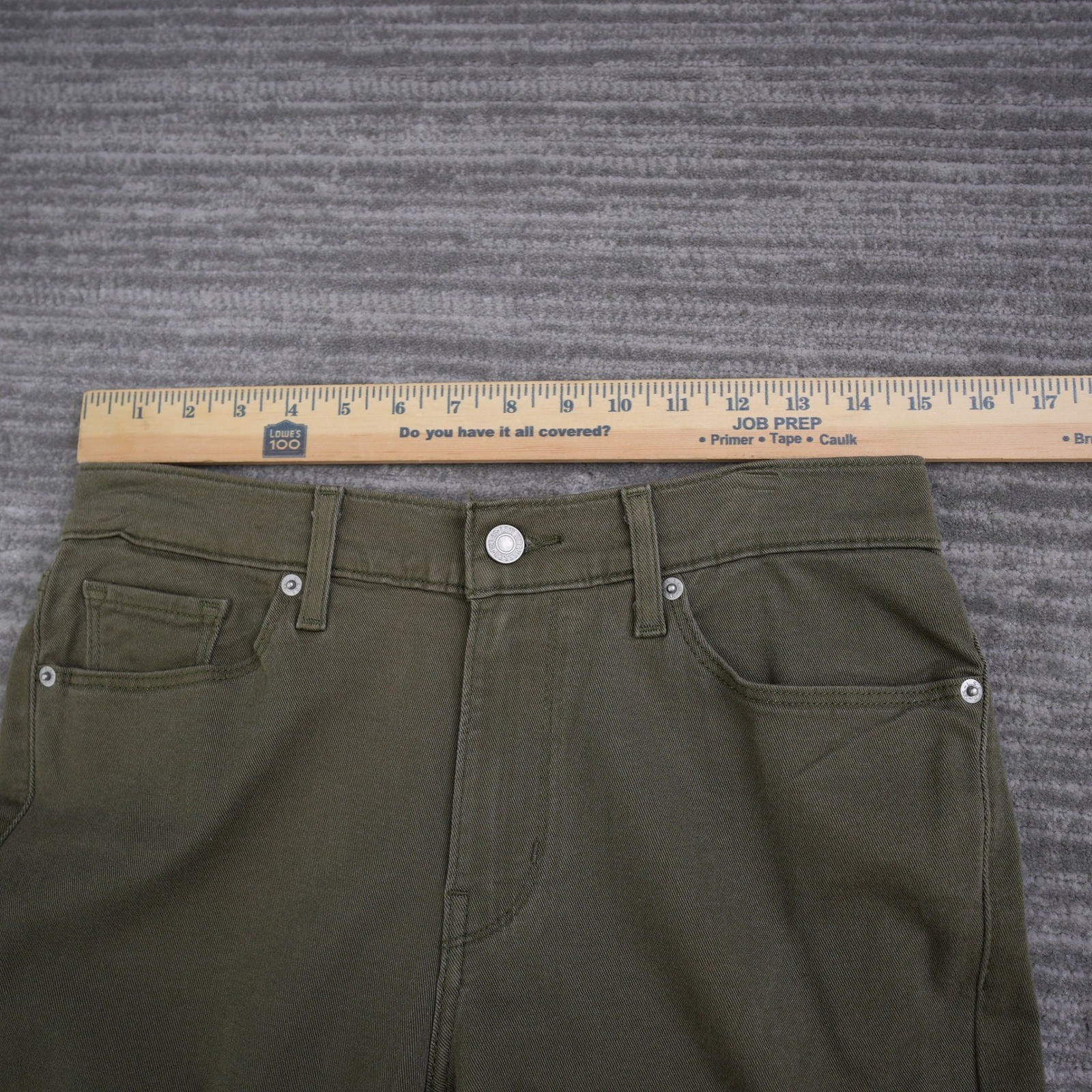 Levis Classic Straight Leg Jeans Womens 6M Olive Green Mid Rise New Tag 30×30.25