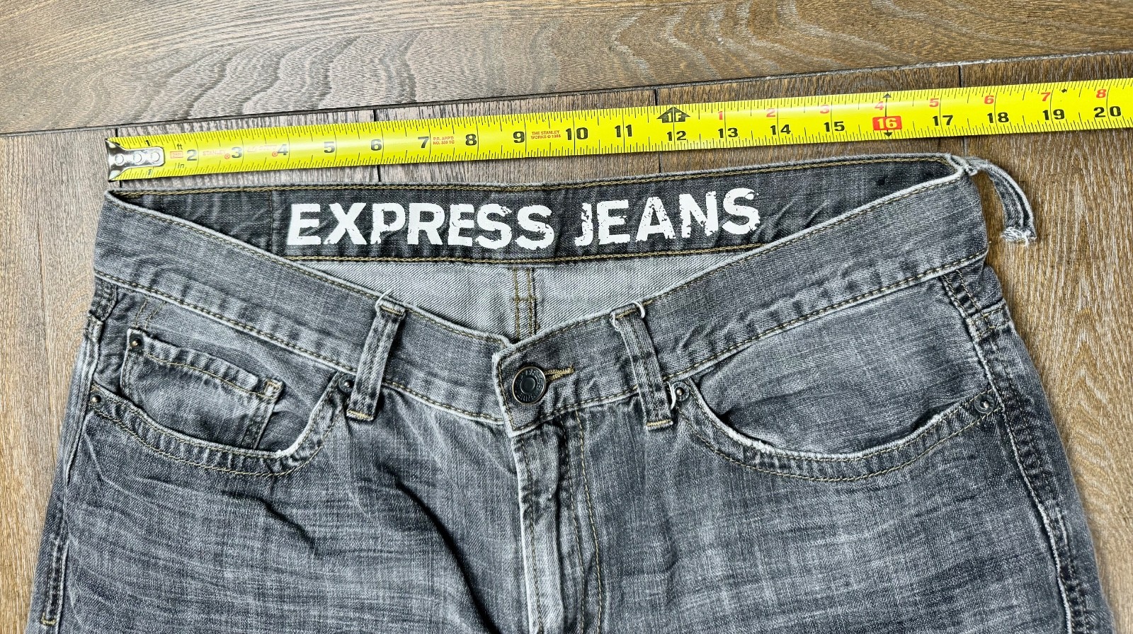 Express Jeans Men’s Size 33×34 Distressed Gray Bootcut Loose Raw Hem