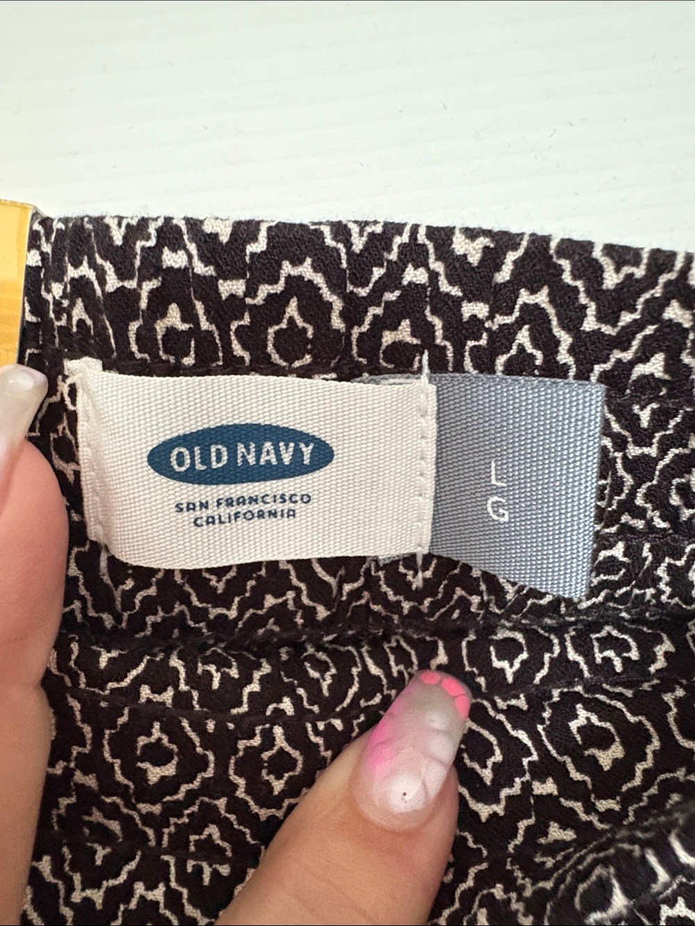 Old Navy Droit Geometric Diamond Pattern Pull-On Pants Size L