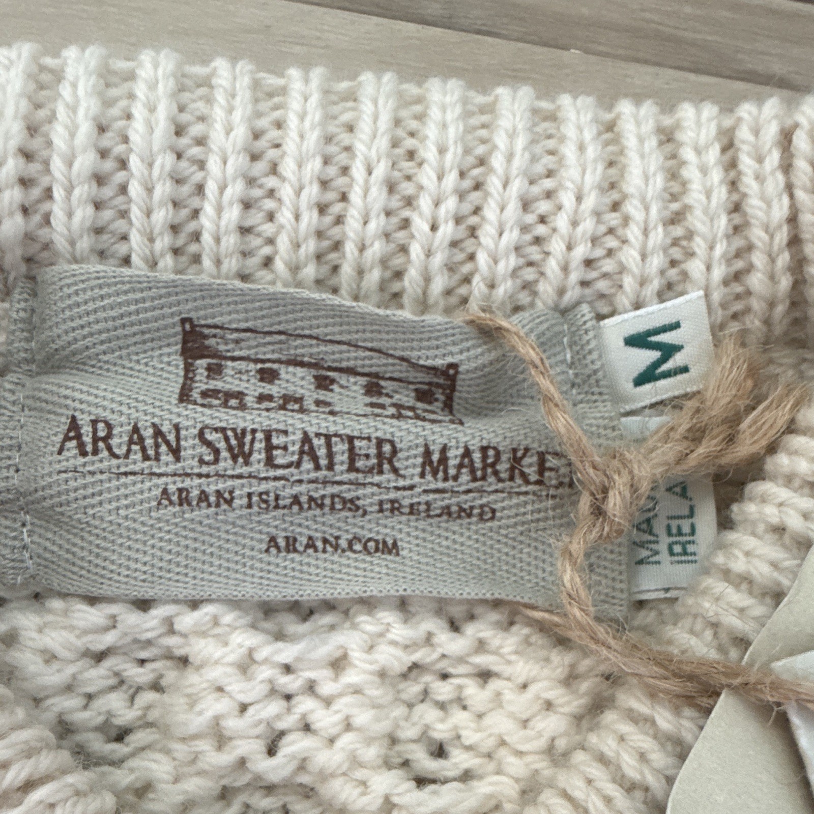 Aran Sweater Ireland Women’s Ivory Wool Cable-Knit Button Cardigan Sweater M