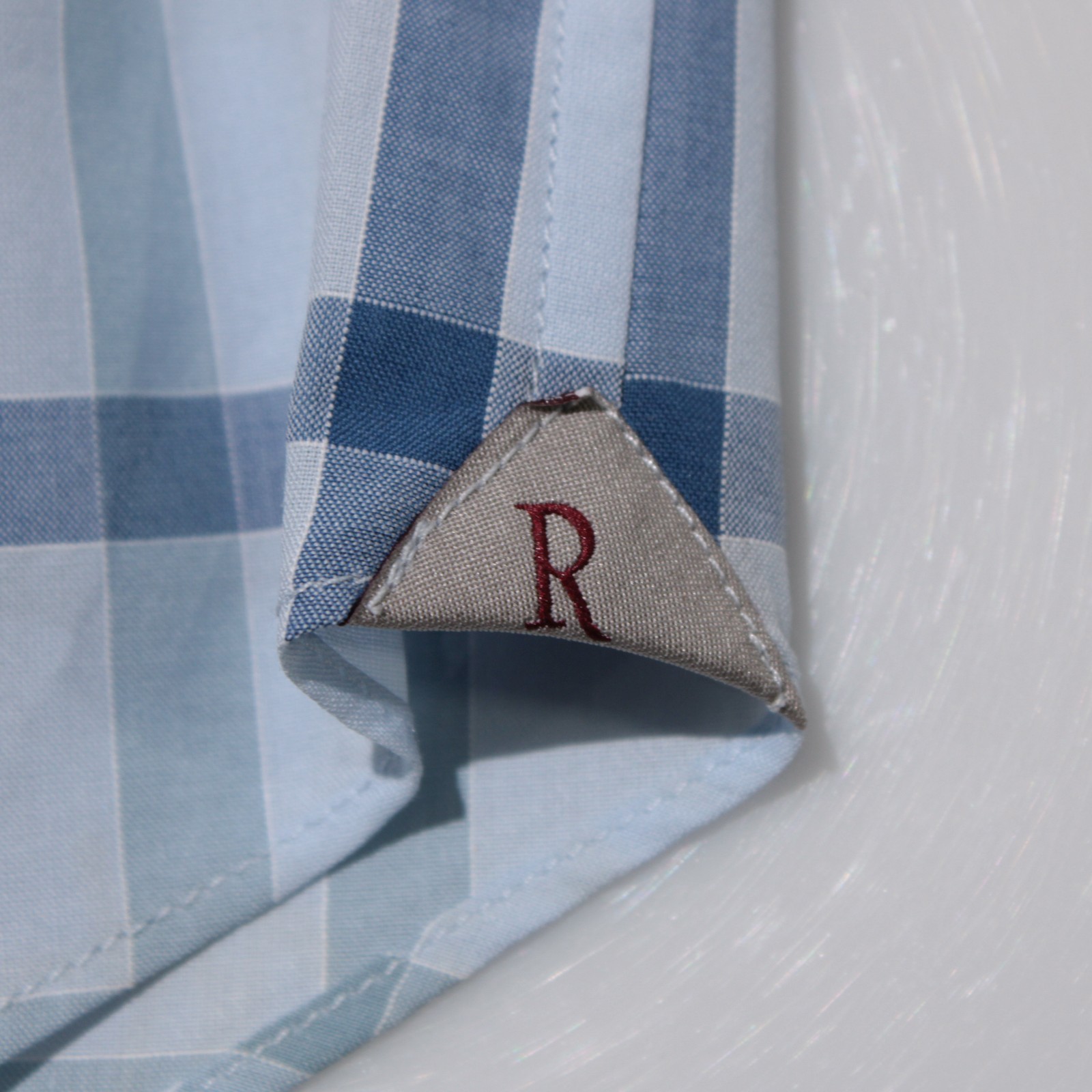 Ravazzolo NWT Dress Shirt Size 44 17.5 in Shades of Blue Plaid 100% Cotton