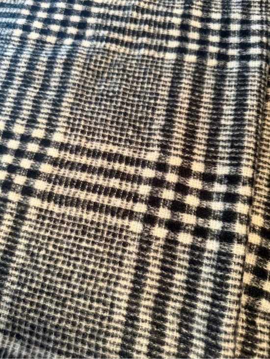 Old Navy Blanket Scarf black white plaid glen and wide variation NWT