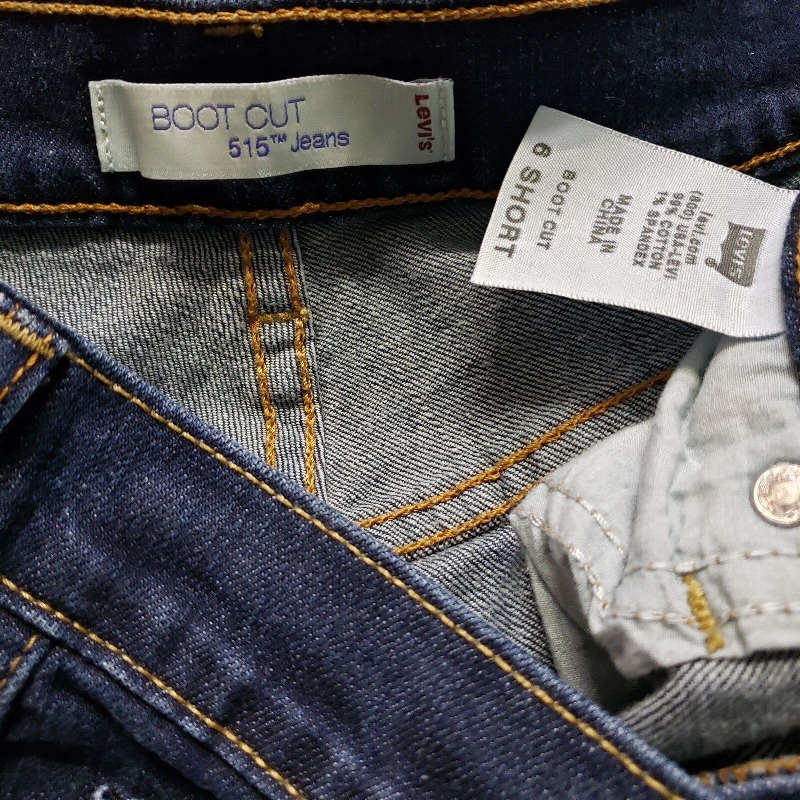 LEVI’S RED TAB 515 WOMENS ZIPPER FLY BOOTCUT JEANS SZ. 6 SHORT DARK WASH