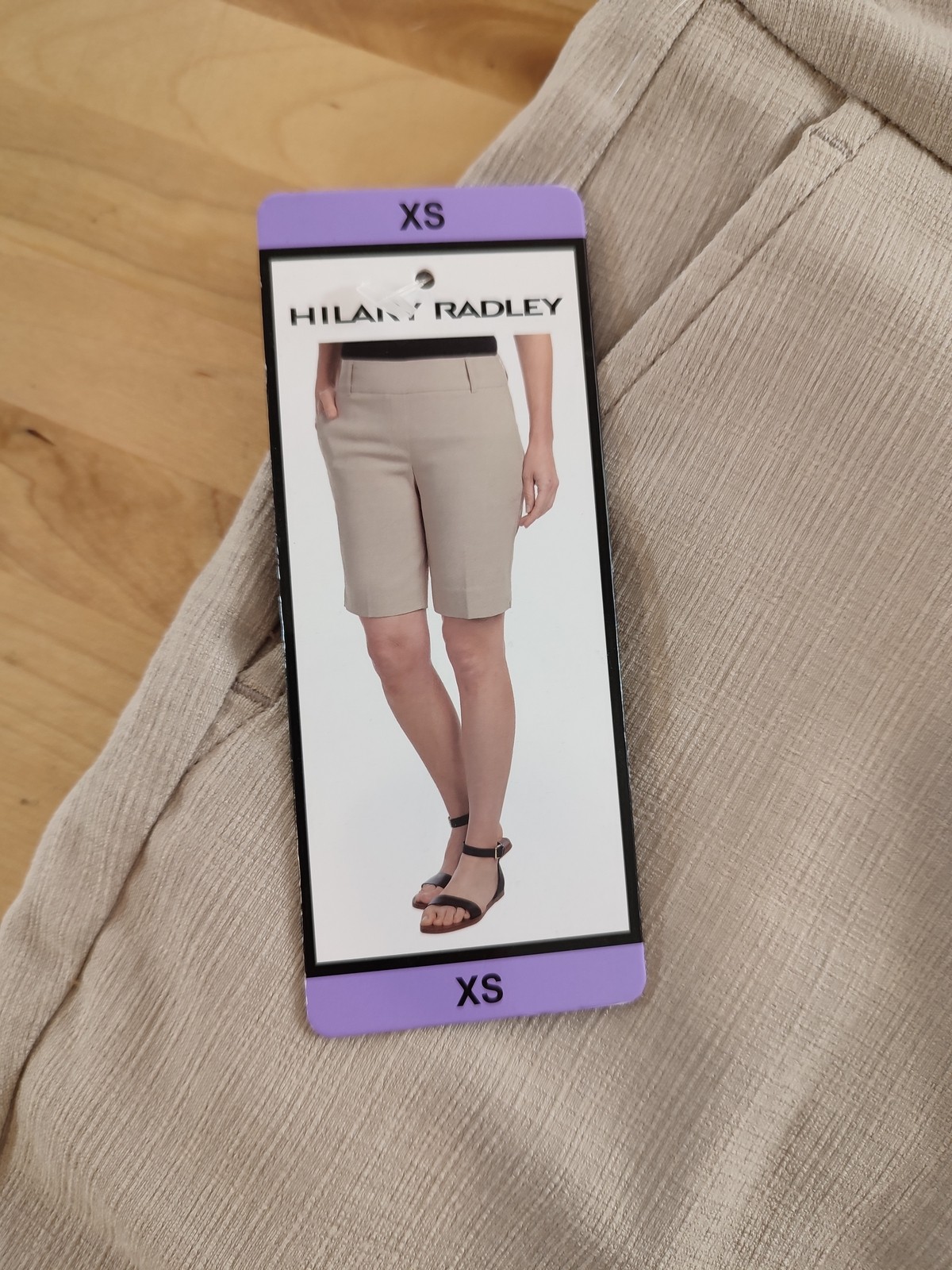Hilary Radley Ladies Stretch Pull On Bermuda Shorts Tan XS 9″ Inseam