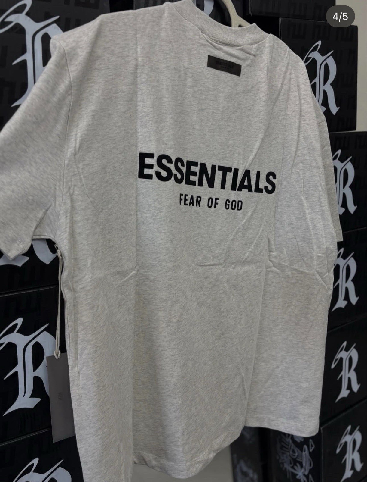 Fear of God ESSENTIALS Men’s Logo Graphic T-Shirt Gray Crew Neck L