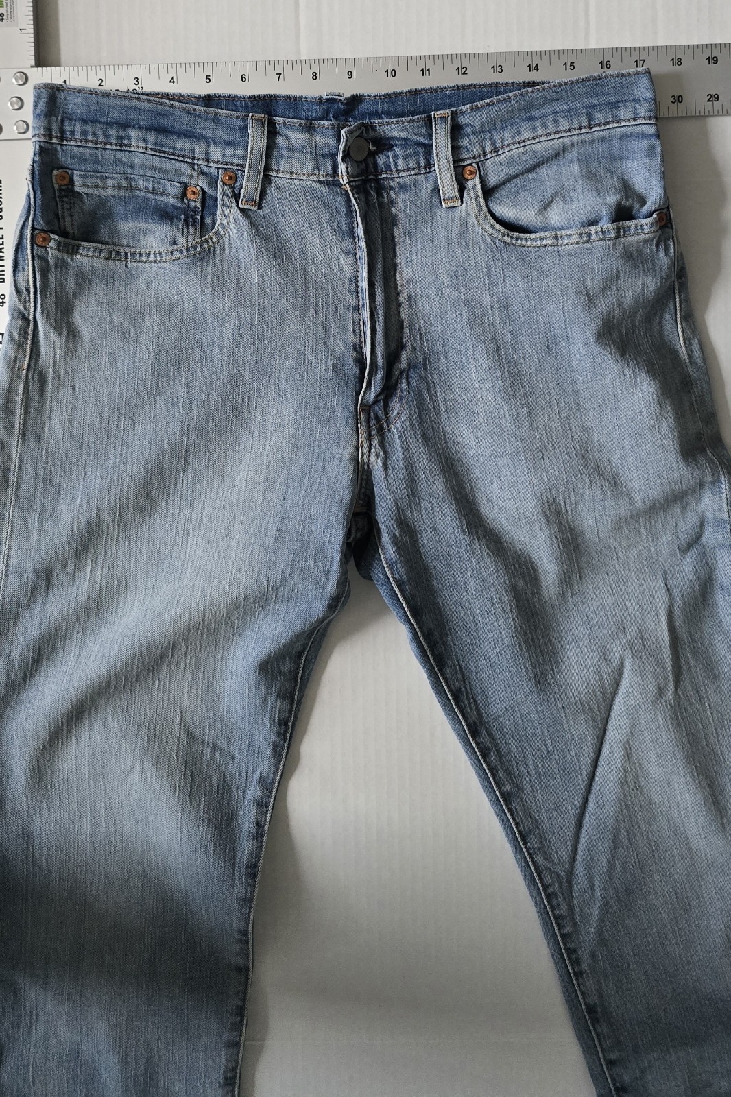 Levi’s 502 Tapper Fit Premium Big “E” Light Wash 34×32