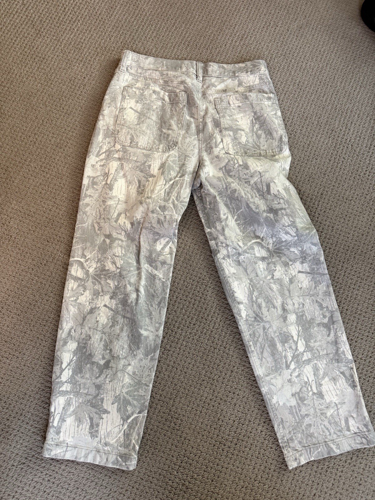 Hollister Men’s Gray Camo Denim Pants Regular Fit Straight Leg 32W 5-Pocket