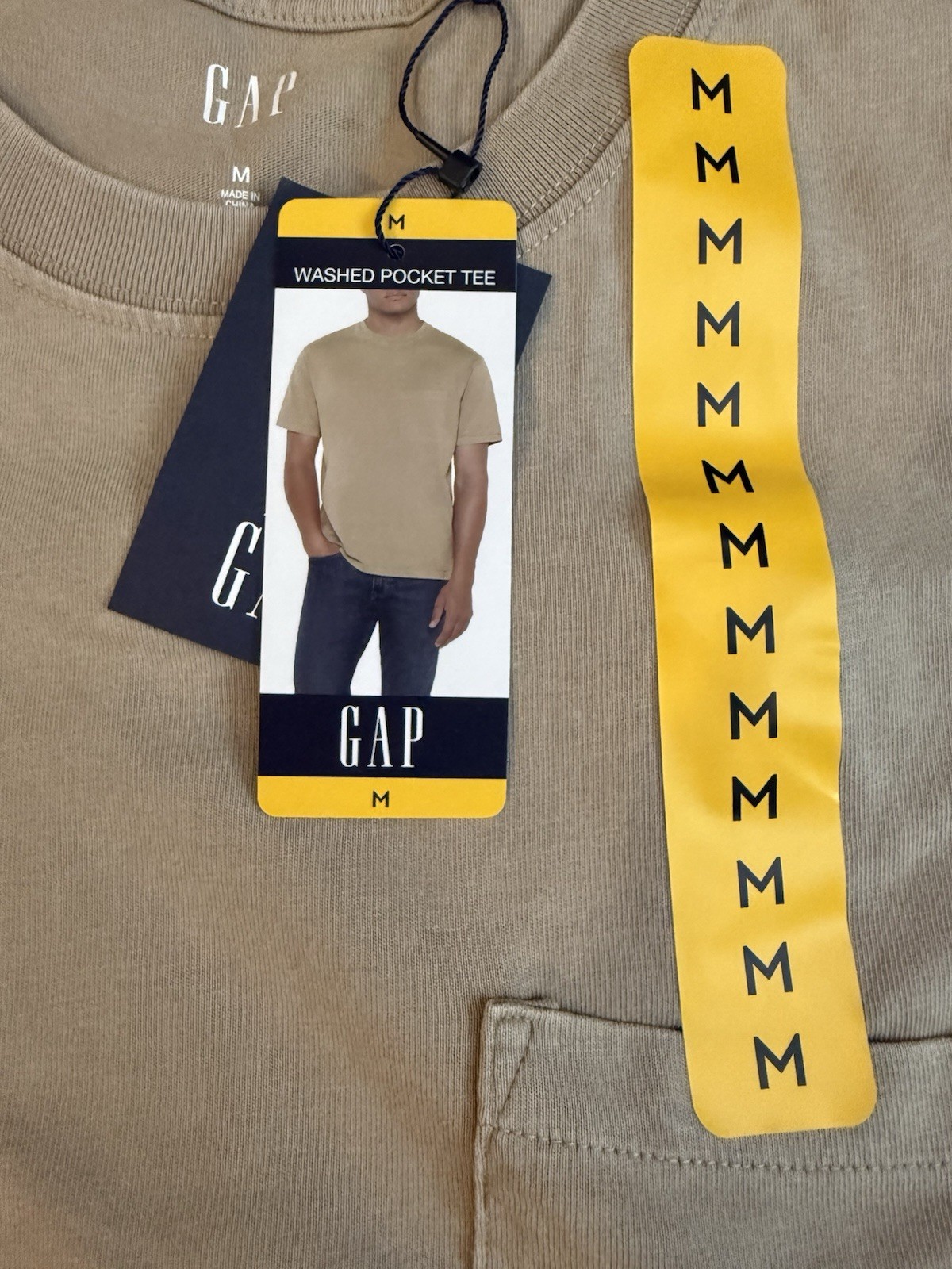Gap Men’s Comfortable Fit Classic Crew Neck Washed Pocket T-Shirt NWT Size M