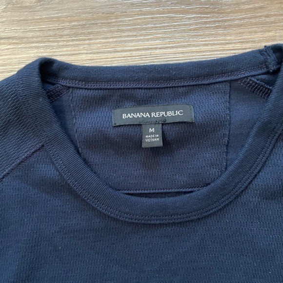 Banana Republic Navy Long Sleeve Thermal Knit Tee Men’s Medium