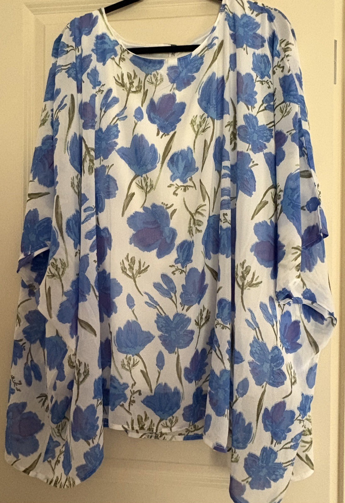 Women’s Pretty Top Size 4XL