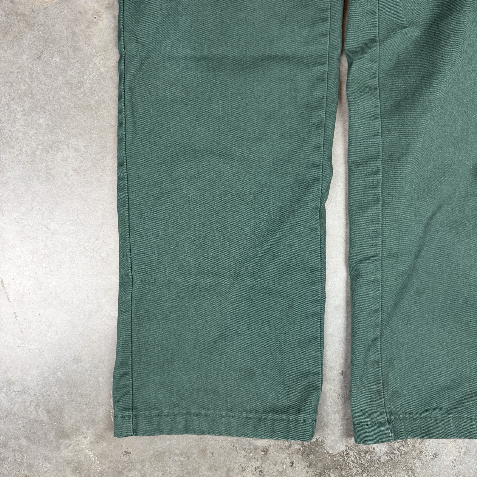 Dickies 874 Pants Mens 32×30 Green Work Wear Skateboard Flaws