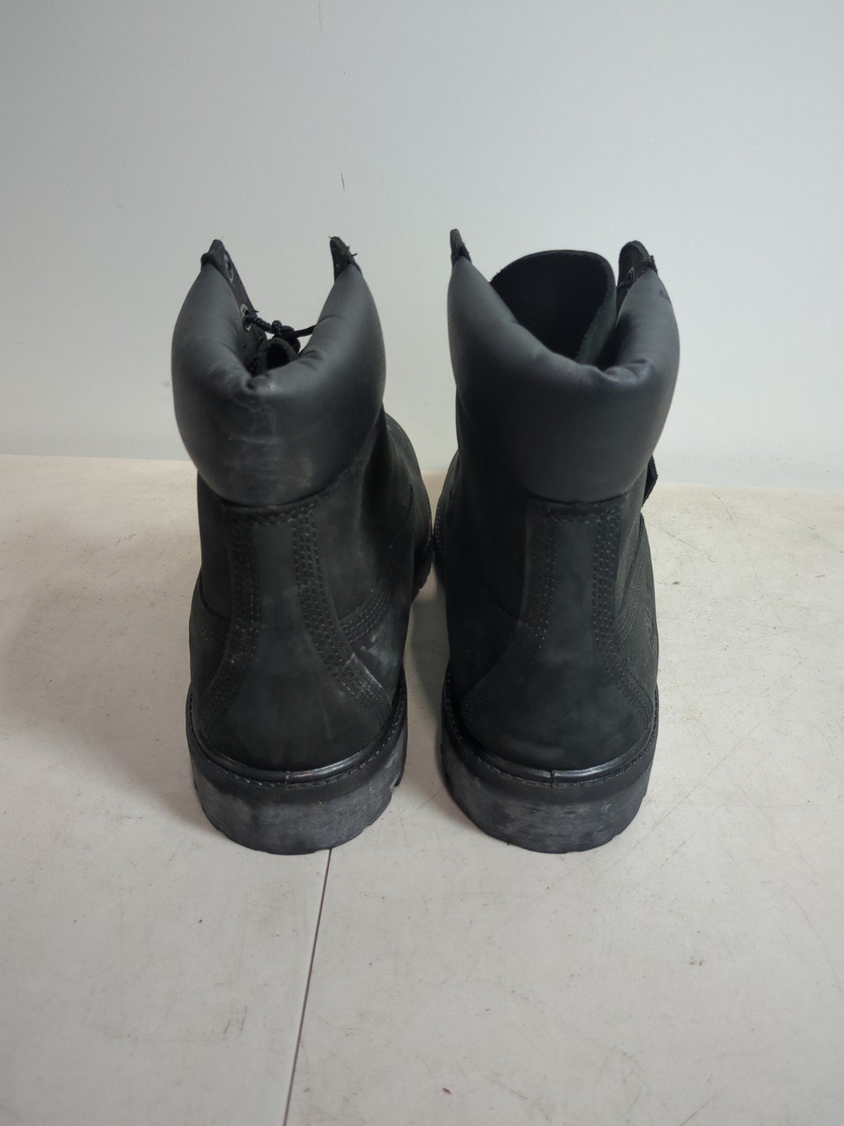 Timberland Mens Premium 6-Inch Waterproof Boot Black Nubuck 10073 Size 9.5