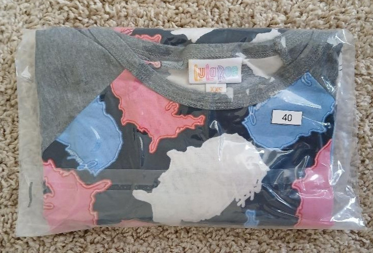 LuLaRoe Women’s XXS Raglan Shirt USA Pattern Multicolor Pre‑Owned