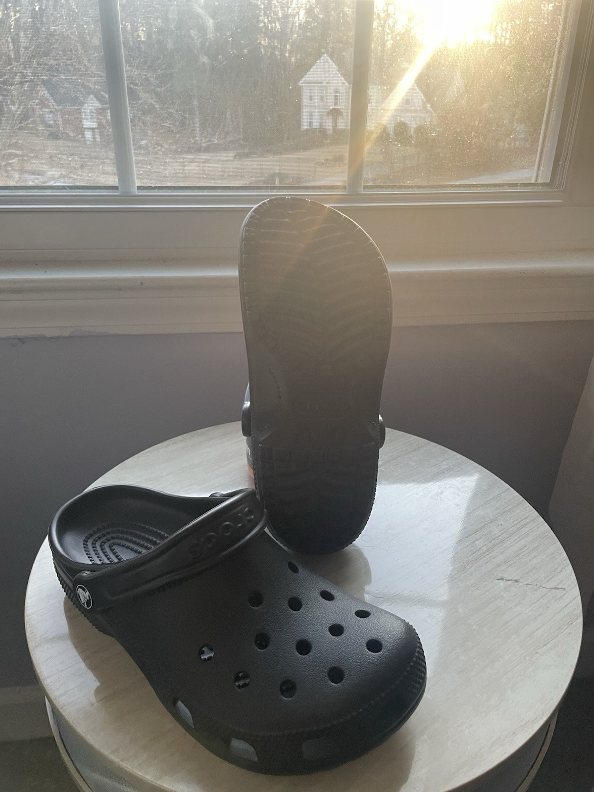 Crocs Unisex Classic Clog Black, Size US Men 4/Women 6
