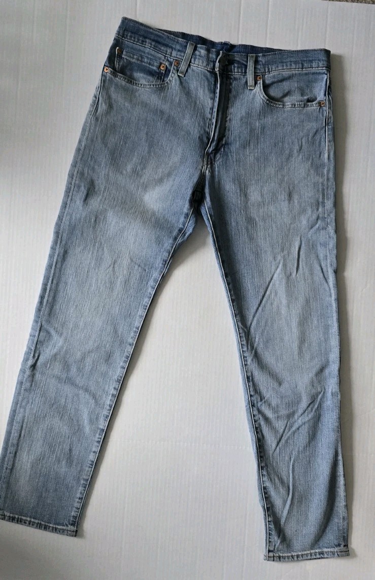 Levi’s 502 Tapper Fit Premium Big “E” Light Wash 34×32