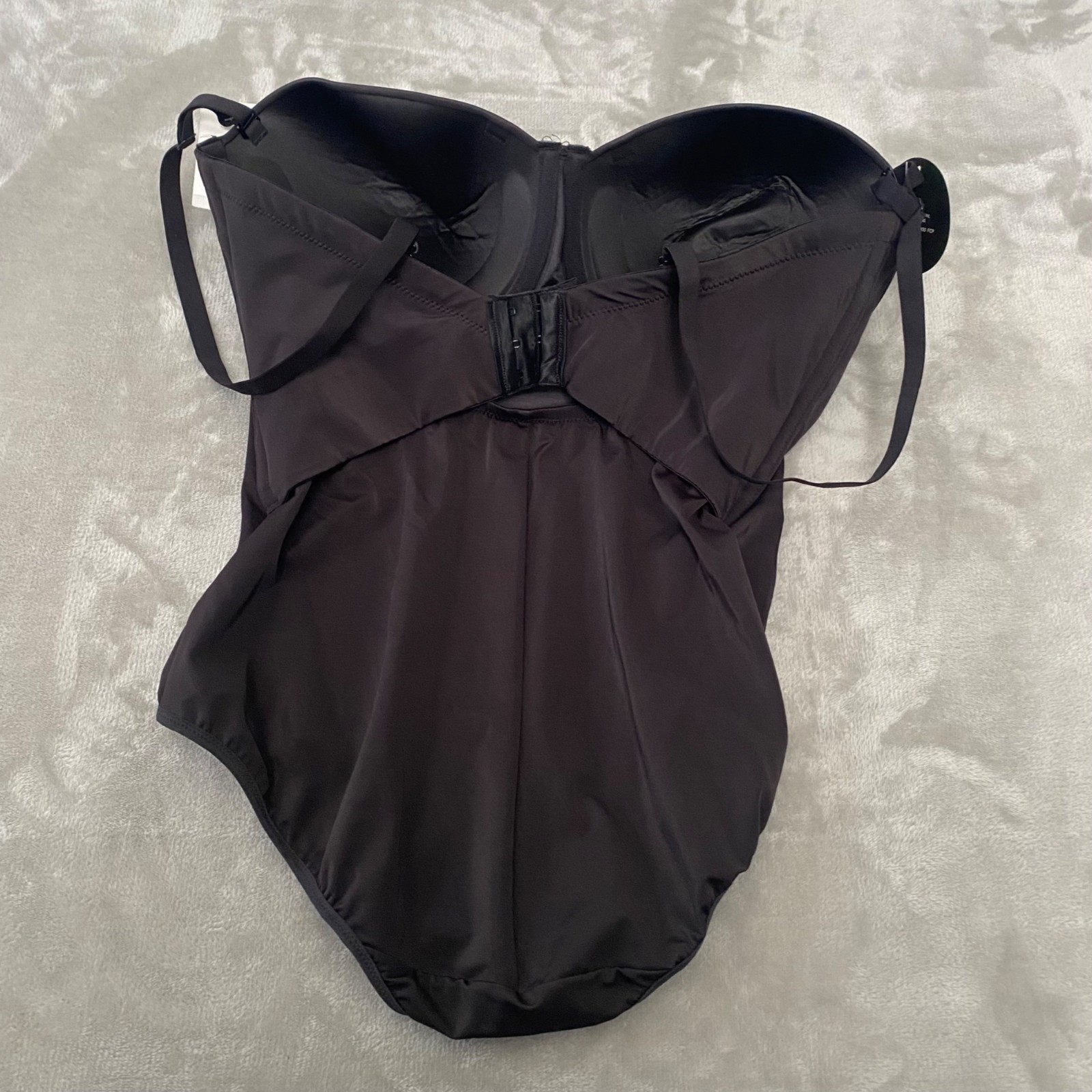 Maidenform Bodysuit Shapewear Women 40D Black DMS108 Convertible Firm Control