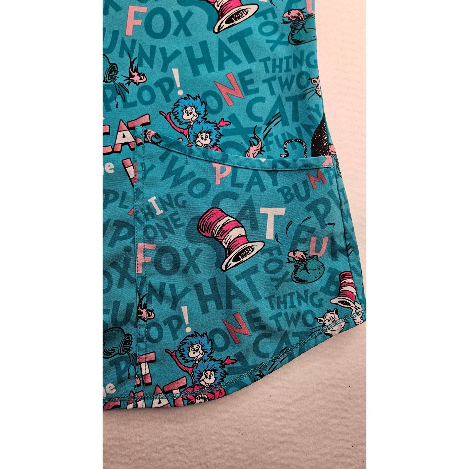 2 Womens Scrub Tops Medium Dr Seuss Cat in the Hat & Cuddl Duds Blue V-Neck