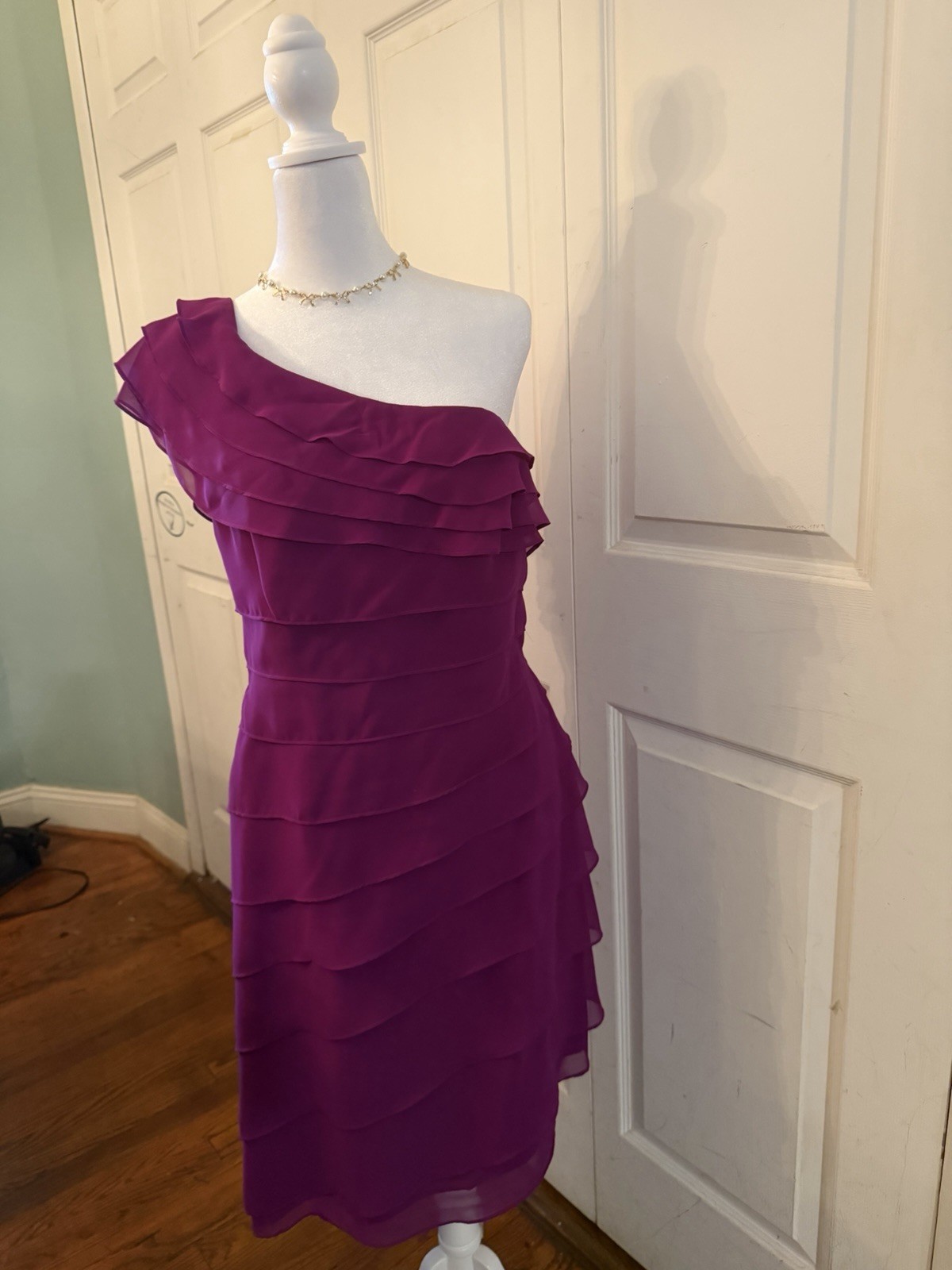 JS Collections Women’s 8 Purple One Shoulder Ruffle Layered Sheath Knee Dress