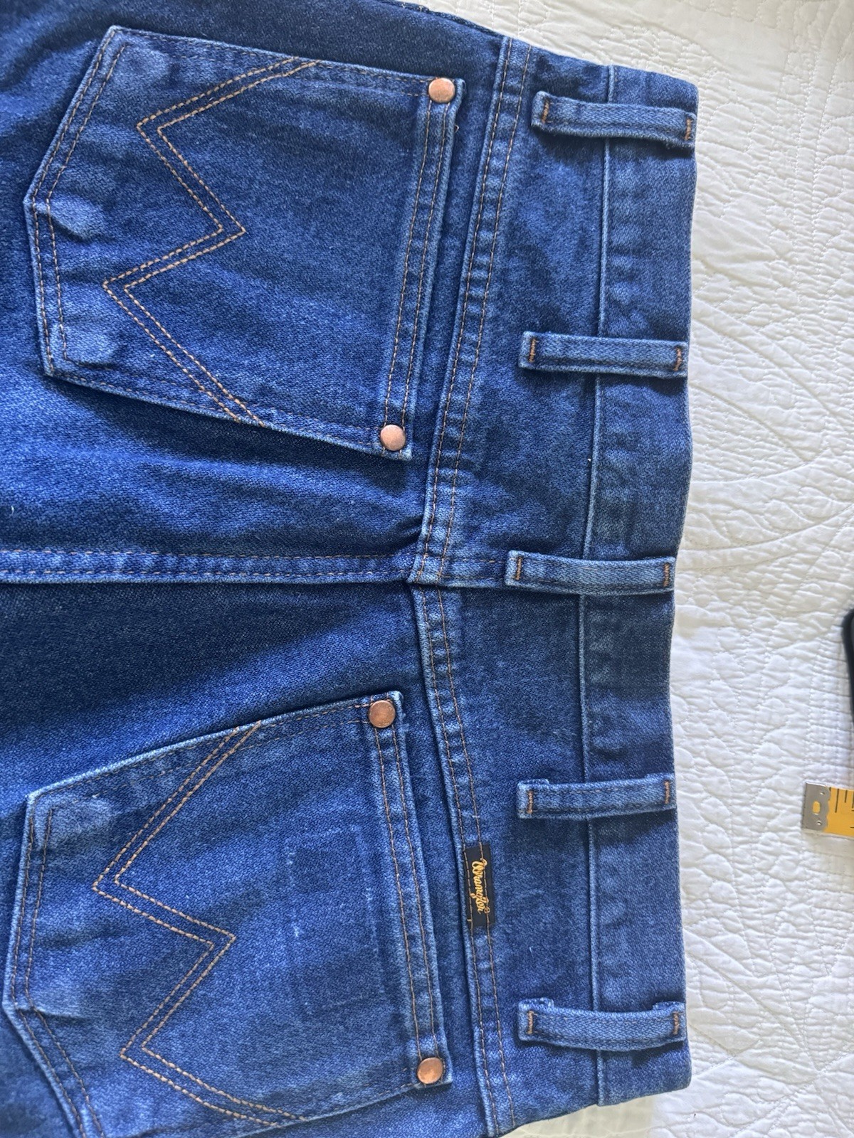 Wrangler Cowboy Cut Men’s Blue Medium Wash Denim Slim Straight Jeans 5-Pocket