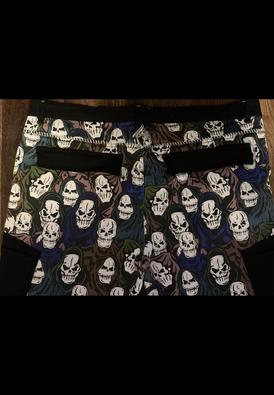 Brand X Xtremely Addictive Toxins Reaper Skull Pattern Cargo Pants