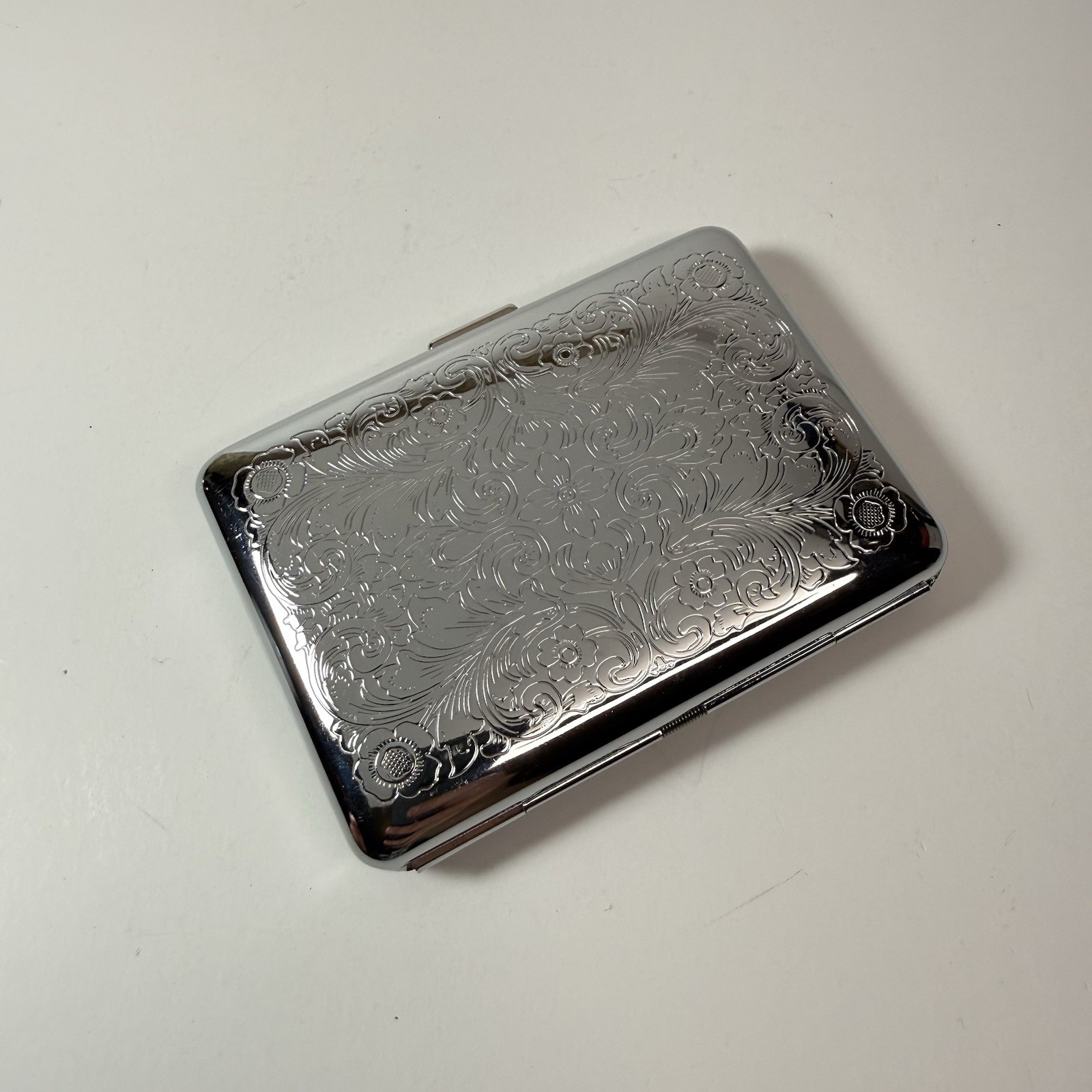 Silver Victorian Style Scroll 2-Band Cigarette Case Business Credit Card Holder