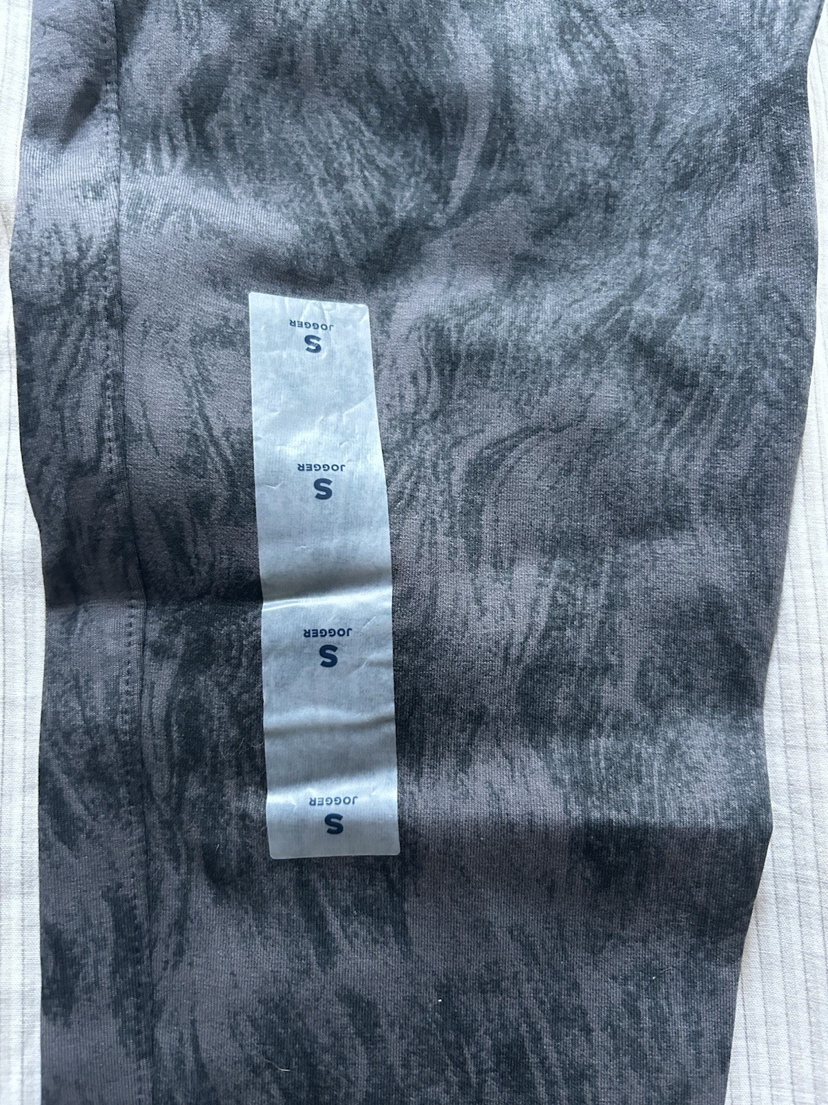 NWT Old Navy Active Dynamic Fleece Jogger Sweats Gray/Black Pattern Women’s Sz S