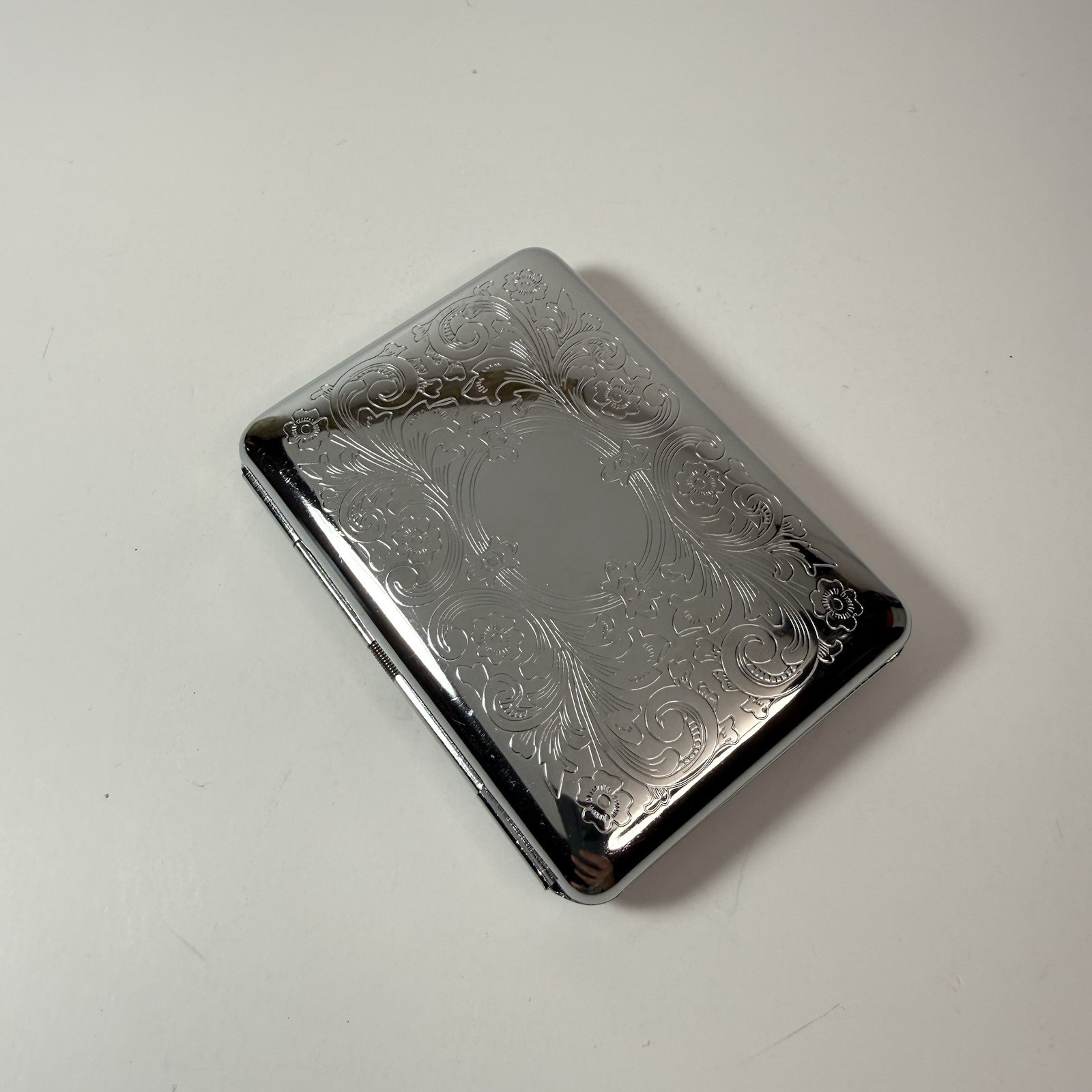 Silver Victorian Style Scroll 2-Band Cigarette Case Business Credit Card Holder