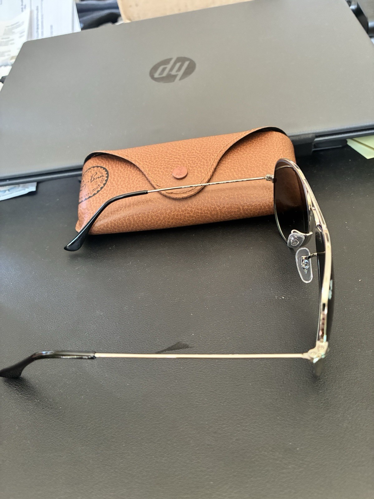 Ray-Ban Aviators RB3025 58mm. Silver Frame with Light Grey Gradient Lenses. New.