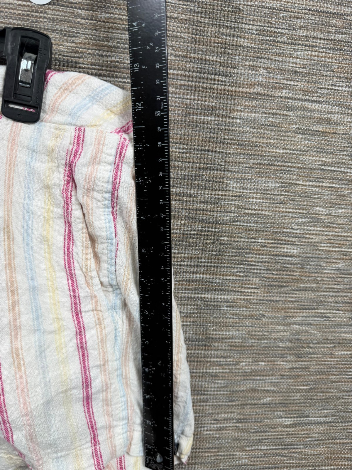 GAP Linen Blend Shorts Womens Size L Striped Multicolor Elastic Waist Casual