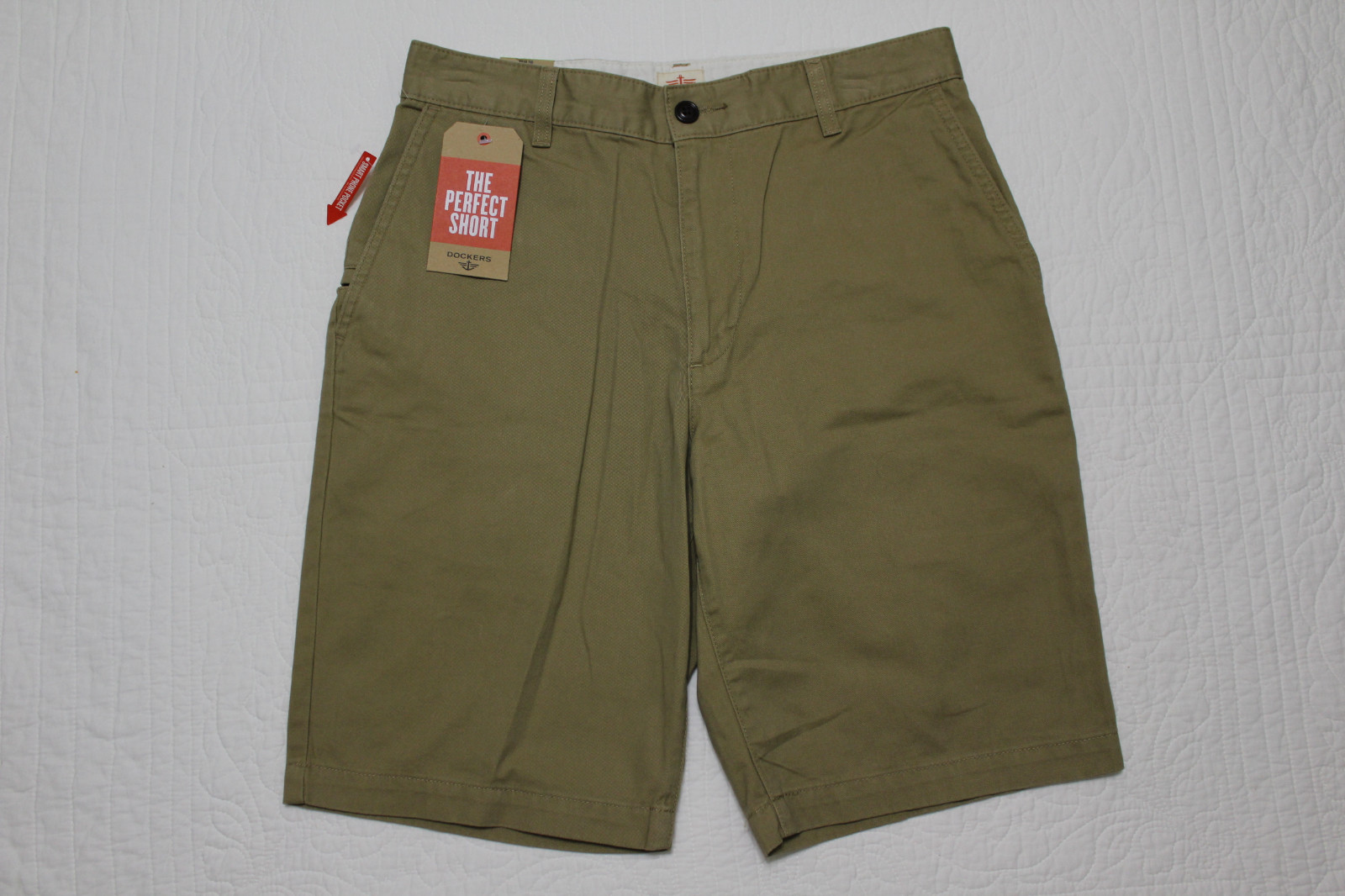 NEW Men’s Dockers The Perfect Short Sz 30 32 33 34 42 Light Beige or Dark Beige