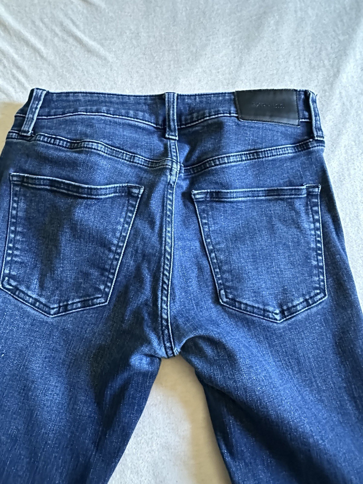 Express Women’s Skinny Jeans Dark Wash Blue Denim Slim Fit 5-Pocket Button