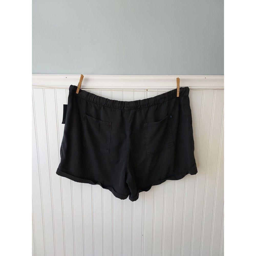 Gap Women’s Lyocell Drawstring Pull-On Tencel Cuffed Hem Shorts Black XXL NWT