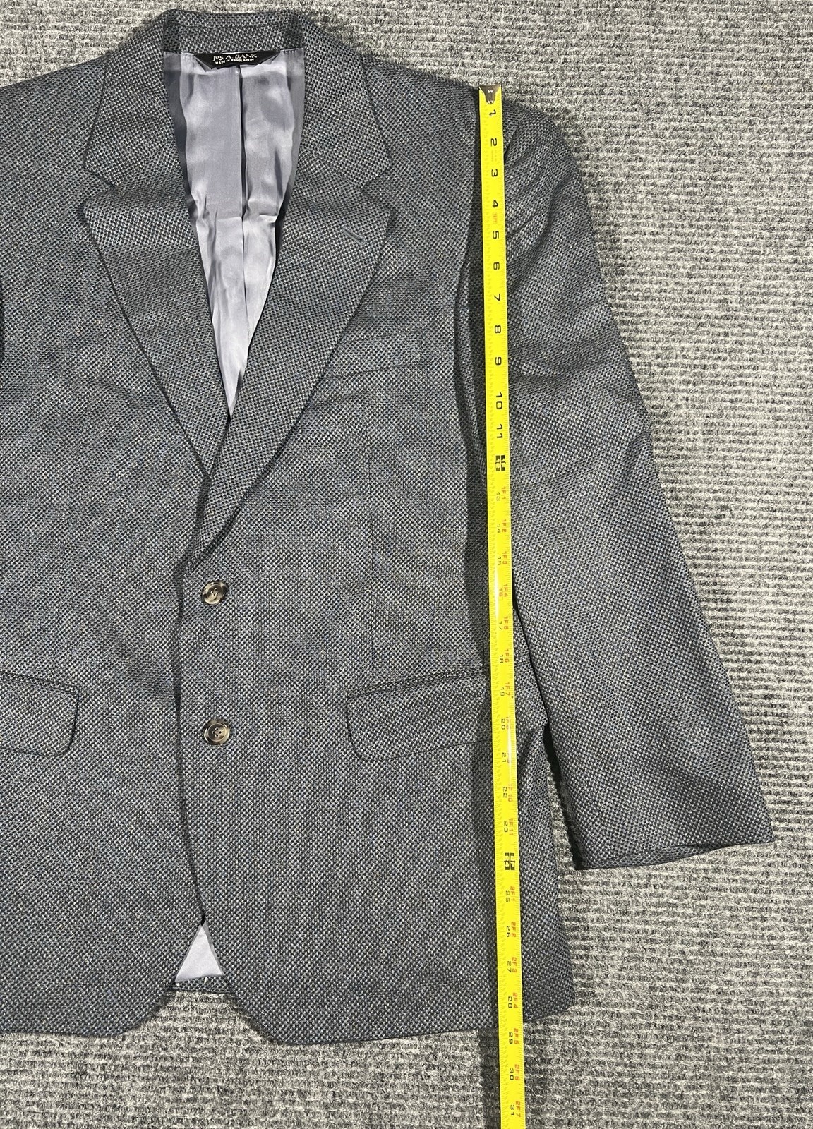 Jos. A. Bank Gray Tweed Silk Wool Blazer 42S Regular Fit 2-Button Notch
