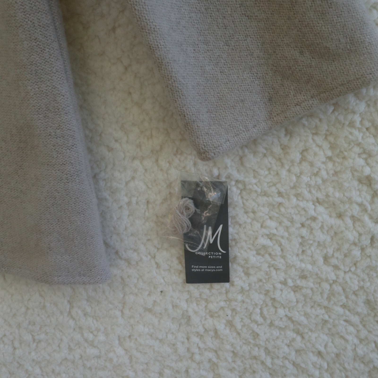 100% Wool JM Collection Woman’s Sweater w/ Accents Size Petite M Beige Grey