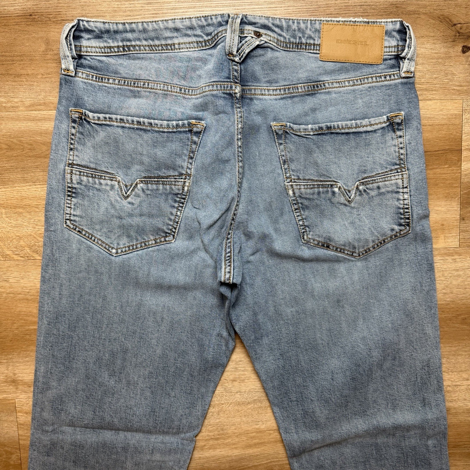 Diesel Larkee-Beex Jeans Men 31×30 Blue Regular Tapered Stone Wash Distressed