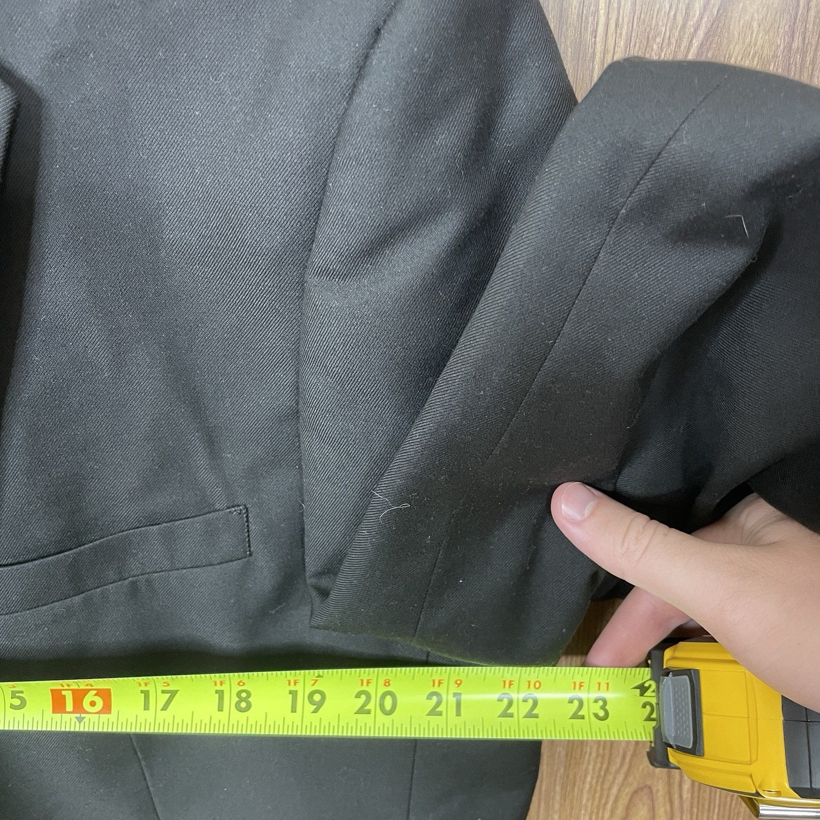 Lineage Sport Coat Mens 42R Slim Black Solid Polyester Double Vented Two Buttons